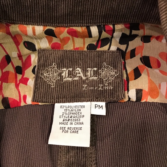 Velvet like brown jacket - Picture 4 of 8